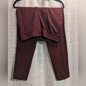 Maroon Ankle Pant